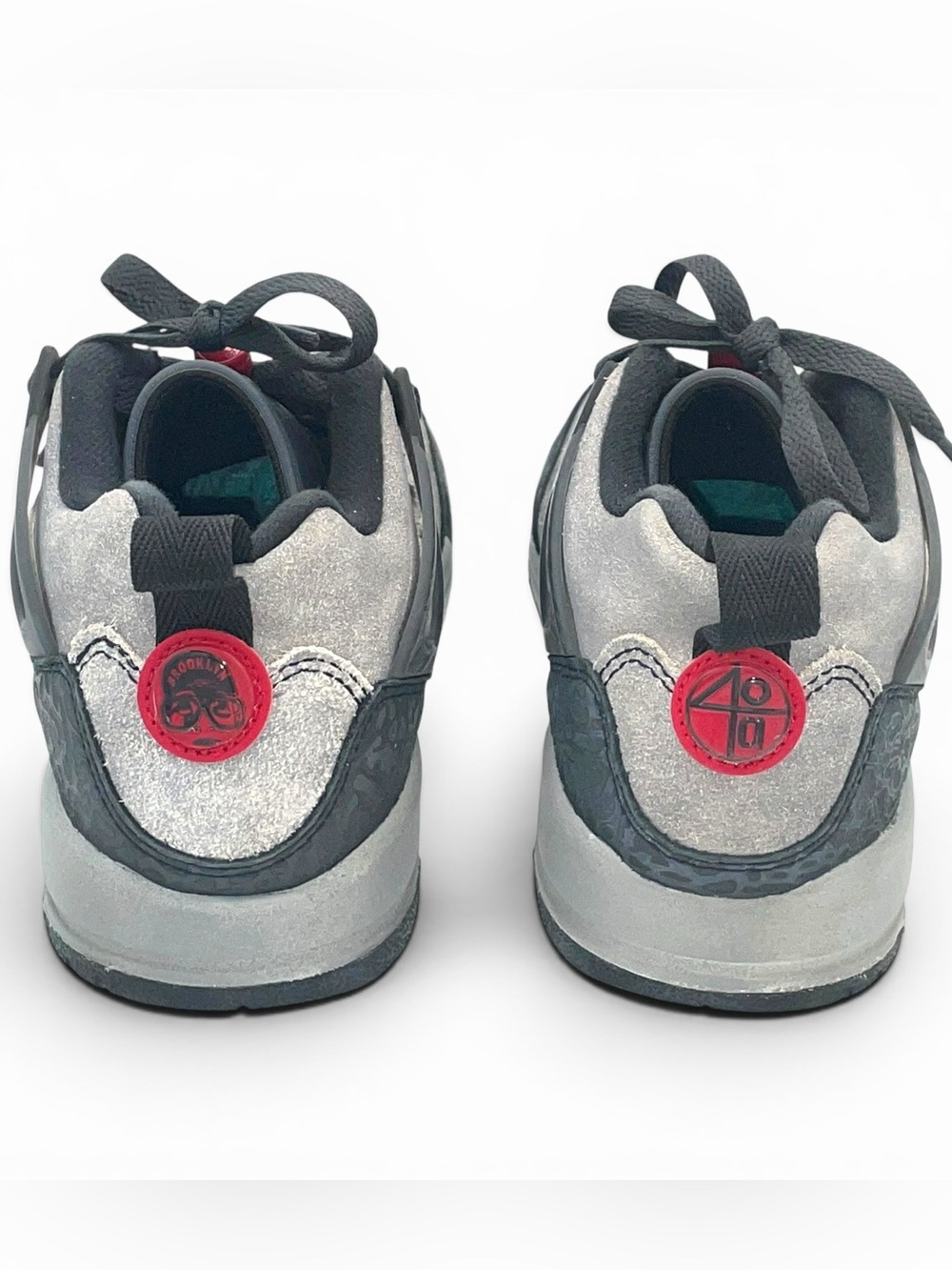 Air Jordan Spizike Low GS Silver Black Sneakers Youth Size 5Y Metallic - Picture 5 of 10